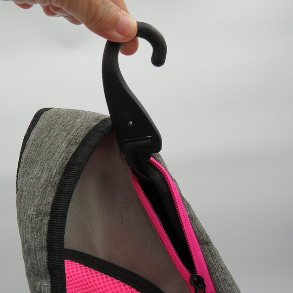 Franklin Pickleball Sling Backpack Gray Pink Fence Hook Water Bottle Pocket - Picture 4 of 9